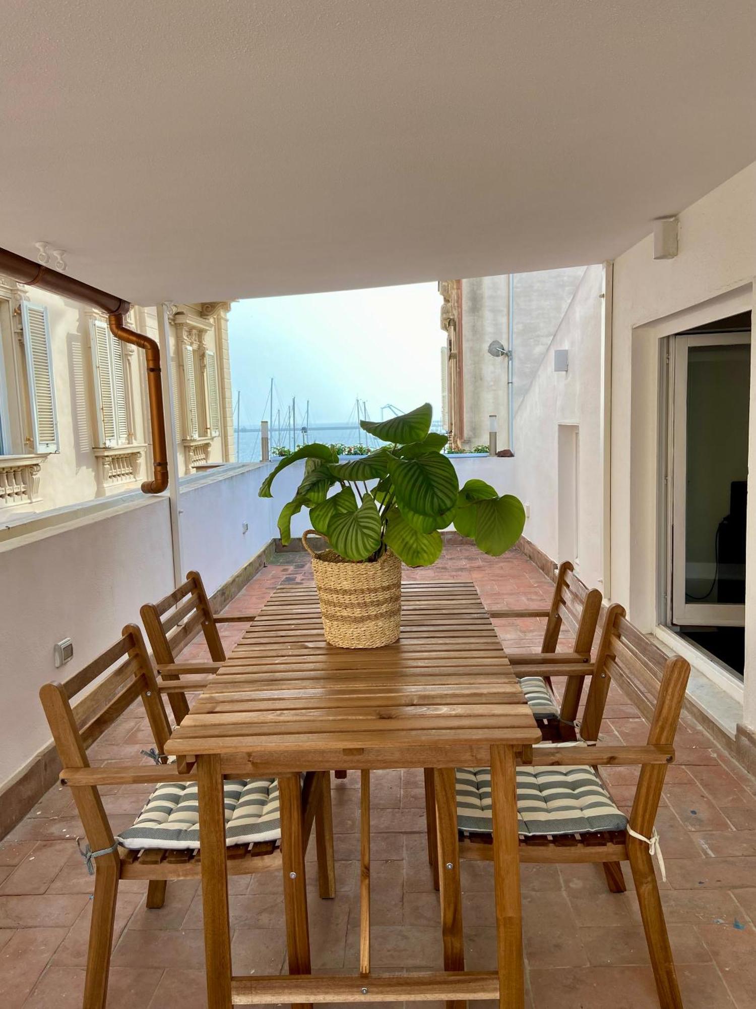 Vicomillesuites Cagliari Kültér fotó