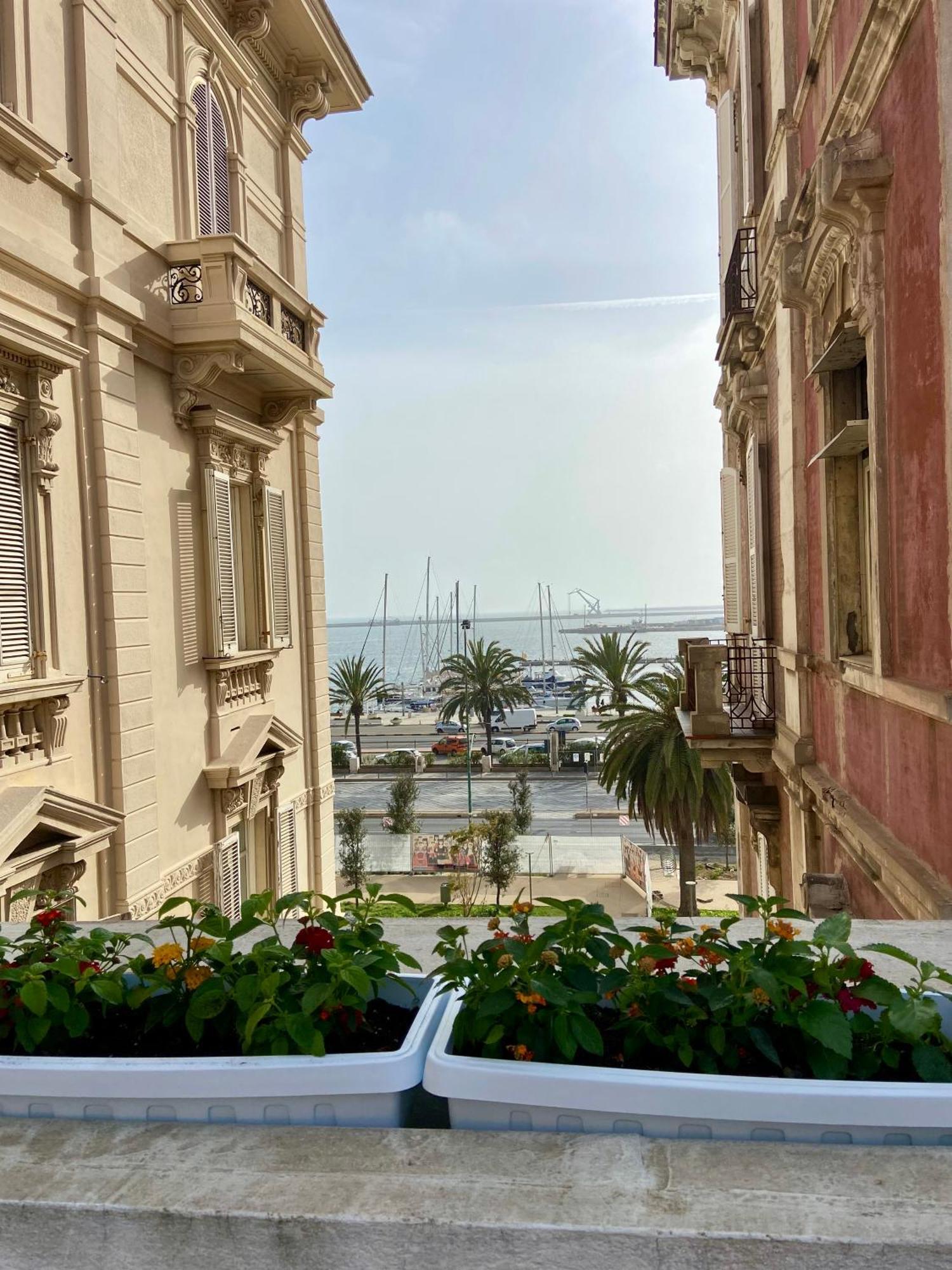 Vicomillesuites Cagliari Kültér fotó