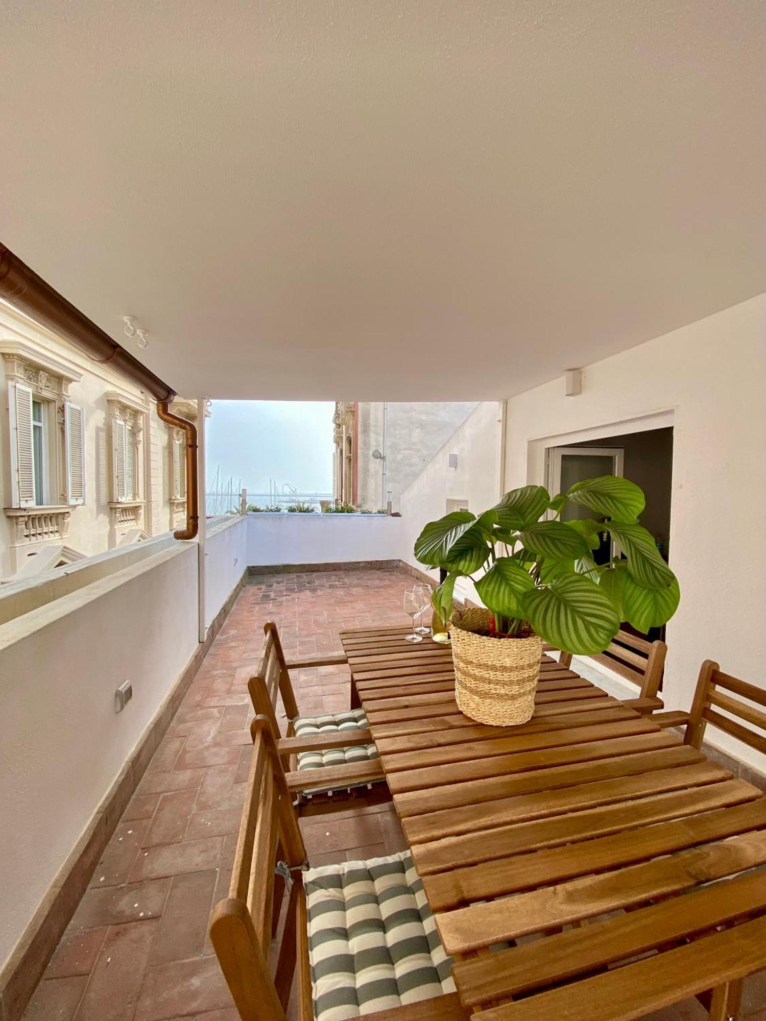 Vicomillesuites Cagliari Kültér fotó