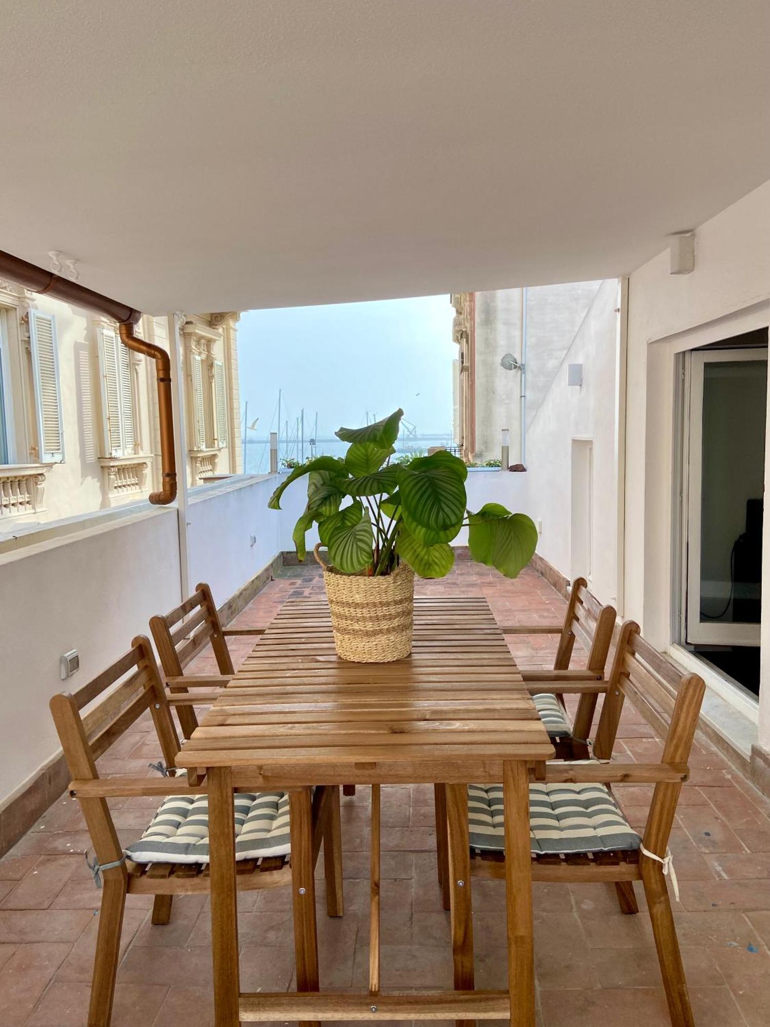 Vicomillesuites Cagliari Kültér fotó